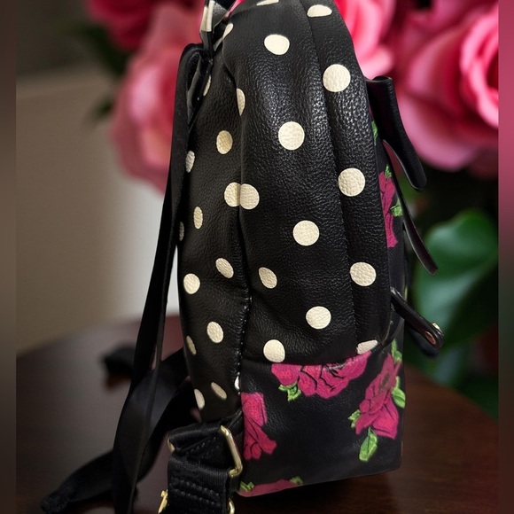 BETSEY JOHNSON hot pink & black moody dark rose FLORAL BACKPACK adorable.❤️ main image 5